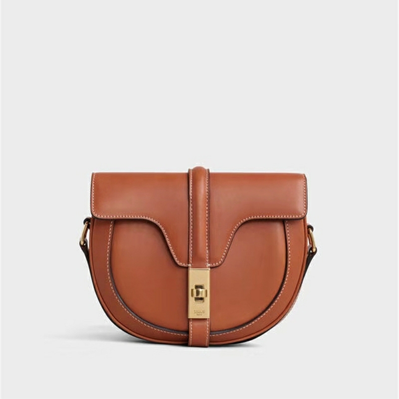 188013 Celineِ�� BESACE 16 С̖(h��o)��� СţƤ Celine�ִ� �S��ɫ