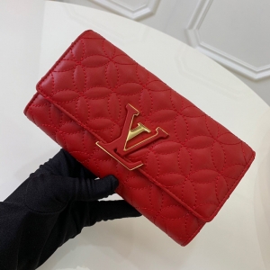 M68590 LV CAPUCINES �X�A LV�^��Ůʿ�L���X�A �tɫ