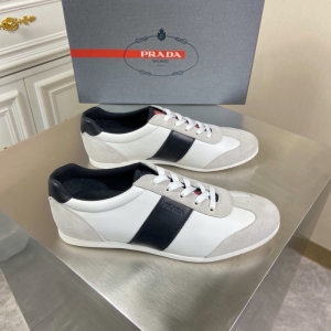 4E3463 PradaƤ��Ϳ����\��Ь �����_2020�¿����e�\��Ь ��ɫ