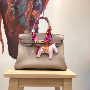 Hermes Birkinϵ�� ���R���K��� ���ֹ����ư� 30cm TOGOƤ ���F��