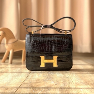 Hermes constanceϵ�� ���R�˿����� ���ֹ������{�~Ƥ ��ɫ