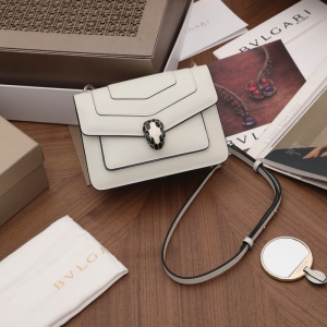 Bvlgari������ Serpenti Foreverϵ��Ů�� С̖ ���������^�� ��ɫ