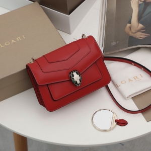 Bvlgari������ Serpenti Foreverϵ��Ů�� С̖ ���������^�� �tɫ