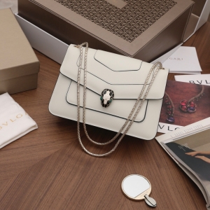 Bvlgari������ Serpenti Foreverϵ��Ů�� ��̖ ���������^�� �����