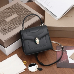 Bvlagari������ Serpenti Foreverϵ�з��wŮ�� �������������^�� ��ɫ