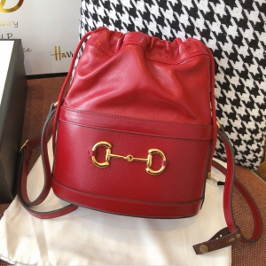 602118 Gucci �R㕿�1955ϵ��ˮͰ�� ���YˮͰ�� �tɫ