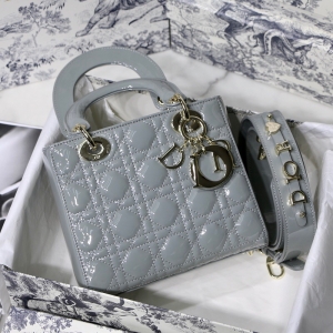 M0538 �ϊWLady Dior My ABCDior �ִ� ��Ƥ�ٸ�y ��ɫ