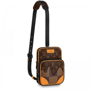 N40379 LV AMAZONE �μ�� nigo(li��n)��LV�а�