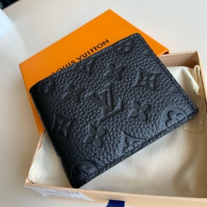 M69037 LV Multiple �X�A Taurillon Ƥ��̊A ��ɫ