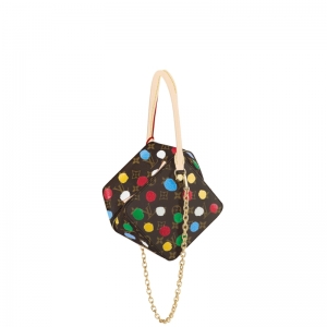 M46450 LV x YK SQUARE �ִ� LV2023�¿���g����ϵ�����Ӱ�