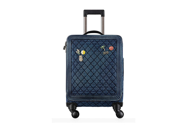 CHANEL ���΃�2017�紺���T�ִ�ϵ��