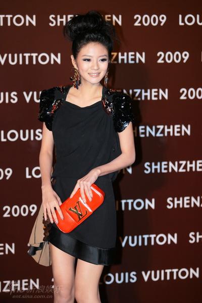 LV中國最大旗艦店耀眼亮相萬象城 點擊在新窗口中查看該圖片