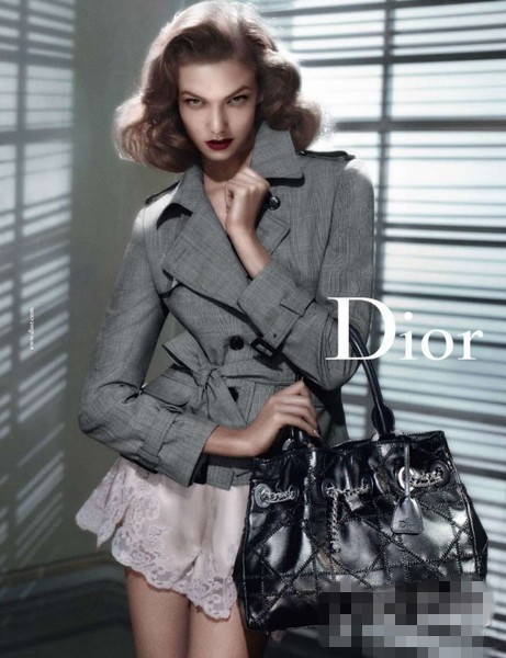 Karlie Kloss電眼誘惑 演繹迪奧2015包包新品