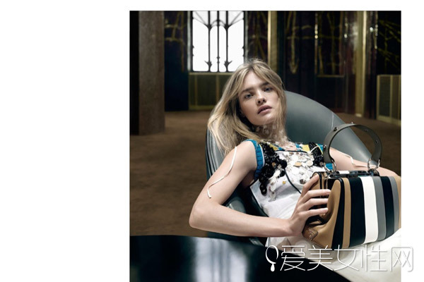  ���F��(y��u)�� Prada 2016����ϵ�а��� 