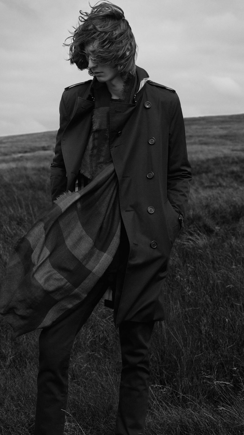 �͌����Р������������z�a����