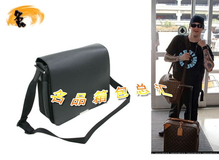 M30142 LV十字紋包 LV男包 LV斜挎包 LV單肩包 LV進口高檔牛皮 男款斜挎包