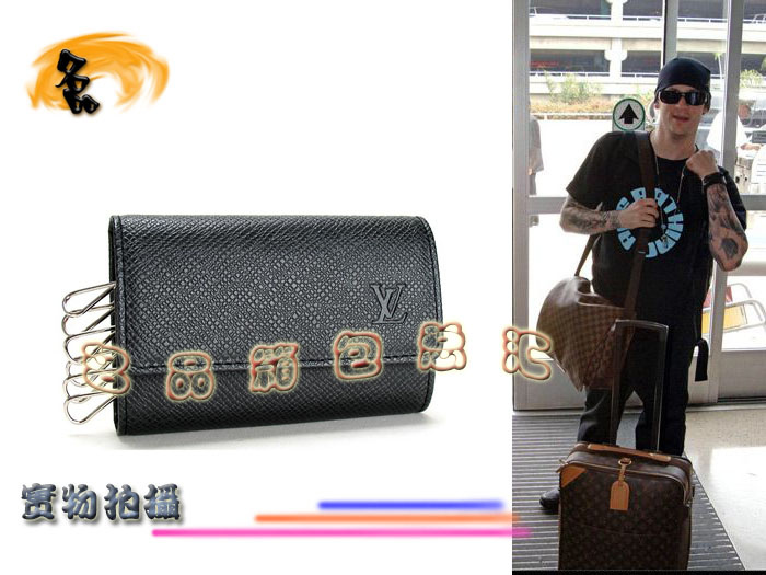 M30532 LV鑰匙包 LV十字紋 LV經典款 LV男包 LV包