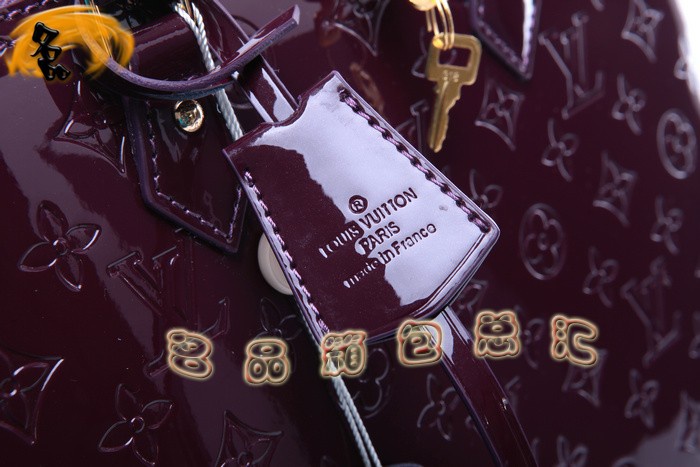 M93594 LV手提包 LV經(jīng)典老花 LV壓花包 LV漆皮 LV女包