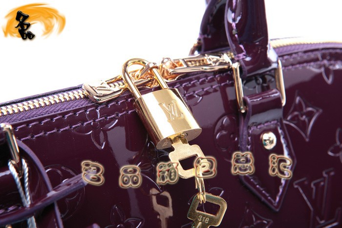 M93594 LV手提包 LV經(jīng)典老花 LV壓花包 LV漆皮 LV女包