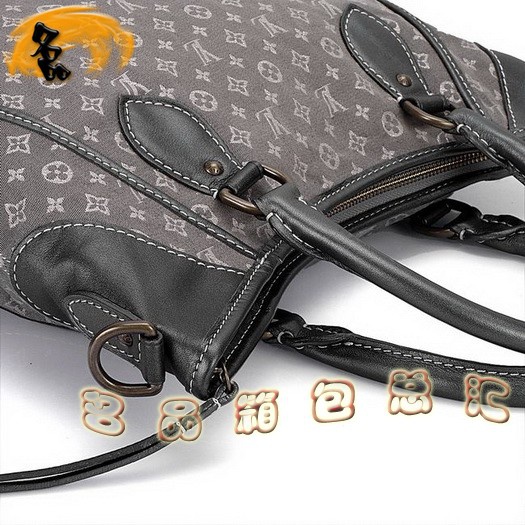 M95622  LV���¿� LVŮ�� LVб��� LVţ�а� LVţ��ϵ�� LV�����