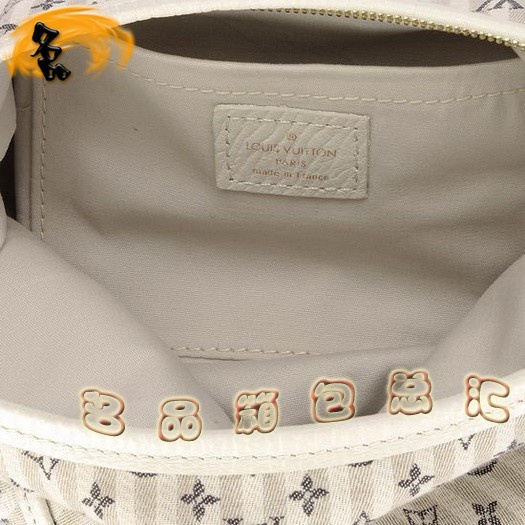 M95621 LV�r��Ů�� LVţ�а� LV�μ�� LVţ��ϵ�� LV�ϻ�