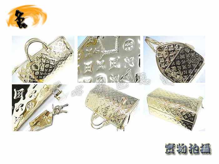 M95785 LV手提包 LV最新款 LV壓花包 LV女包 LV漆皮包 LV枕頭包