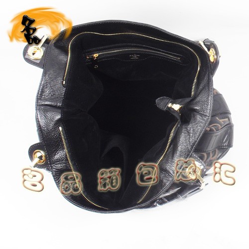 M95097 LV���¿� LV����� LV��(j��ng)���r(sh��)��Ů�� LV�μ�� LV������