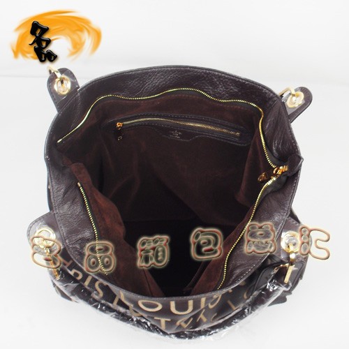 M95097 ���A���� LV����� LV���¿� LV����r��Ů�� LV����