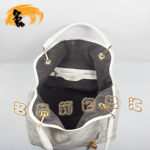 M95516 LV���¿� LV����� LV����� LVŮ�� LV�r�����eŮ��