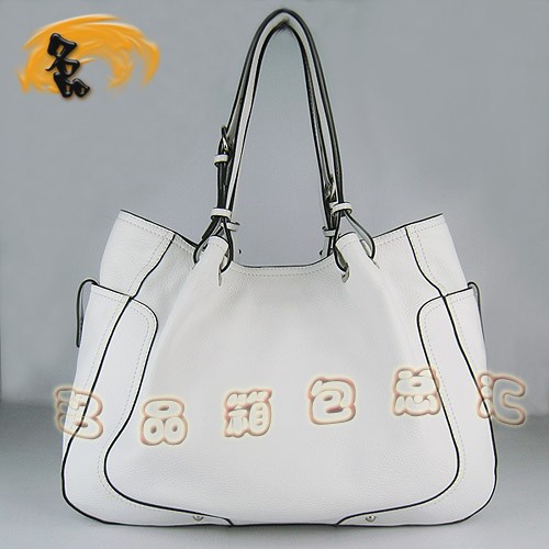 1811 Prada最新款 Prada時尚女包 Prada女士手提包 Prada經(jīng)典款單肩包