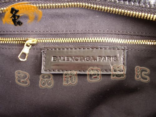 084332B BALENCIAGA����C܇�� �����������¿� ��ɫţƤ�r��Ůʿб��/�����