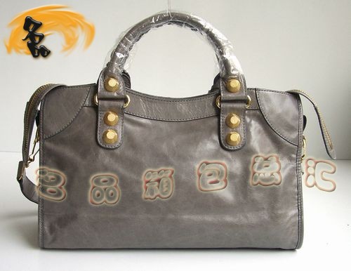 084332B ������ۿ� ����C܇�� BALENCIAGA����� �������һ�ɫţƤб���