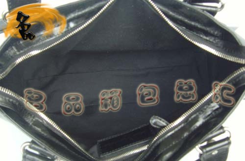 084332A 專柜品質 BALENCIAGA最新款時尚女士手提包 機車包 巴黎世家斜挎包