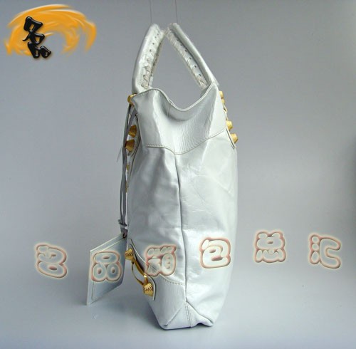 084326B BALENCIAGA �������� ����C܇�� ��ɫȫƤ�¿����e�ִ�