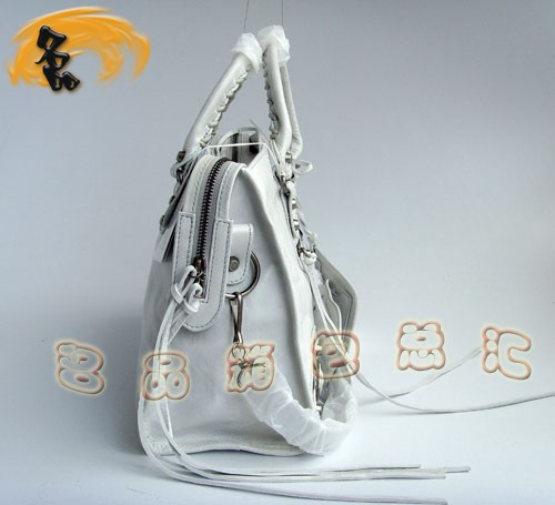 084332 �¿�\��ɫ�r��ţƤŮʿб��� BALENCIAGA�������ҽ���C܇�� �����