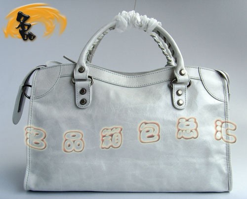 084332 �¿�\��ɫ�r��ţƤŮʿб��� BALENCIAGA�������ҽ���C܇�� �����