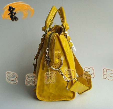 084832 BLENCIAGA機車包 巴黎世家經典女士手提包 巴黎世家新款牛皮花邊斜挎包