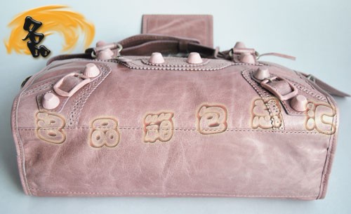 084832 BLENCIAGA新款淺粉色女士斜挎包 BLENCIAGA經典牛皮手提包 機車包