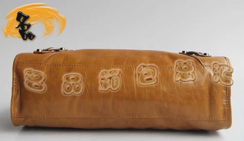 084332 超A時(shí)尚女士斜挎包 BLENCIAGA新款手提包 巴黎世家經(jīng)典機(jī)車包