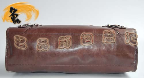 084332 超A1:1品質(zhì) BLENCIAGA斜挎包 新款牛皮時(shí)尚手提包 巴黎世家機(jī)車(chē)包