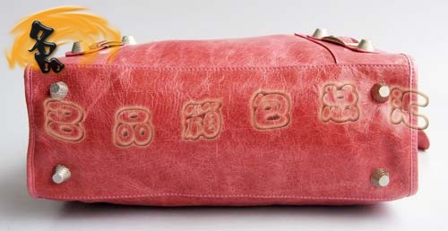 084366A ����Ʒ�|Ůʿ����� ���������¿�r��Ůʿ���e�ִ� BALENCIAGA�����