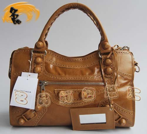 084832 超A品質(zhì) BALENCIAGA新款斜挎包 時(shí)尚牛皮女士手提包 巴黎世家機(jī)車(chē)包