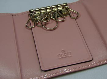 190357 GUCCI���¿� GUCCI�ۼtɫ��Ƥ�r��Ůʿ耳װ� GUCCI�����耳װ�