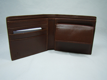 146223 GUCCI���¿�\��ɫţƤ�r�����e�а� GUCCI��ʿ�X�� ����Ʒ�|