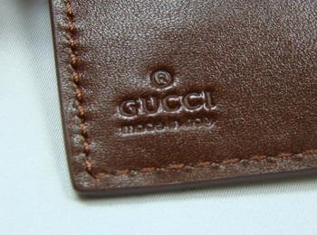 146223 GUCCI���¿�\��ɫţƤ�r�����e�а� GUCCI��ʿ�X�� ����Ʒ�|