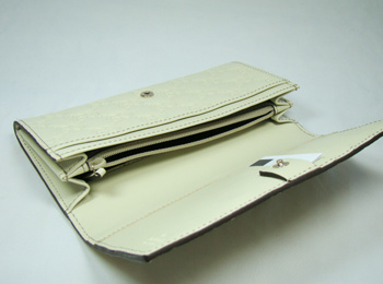 146229 GUCCI���¿� GUCCIţƤ�r����ʿ�X�� GUCCI���������e�а�