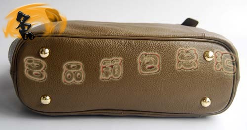 3058 Prada����� Prada���¿� �r�����eŮ�� Prada����� ��ɫ