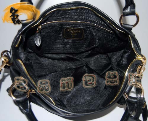 75821 Prada���¿� ��Ƥ�r�����eŮʿб��� Prada�μ�� һ��һ