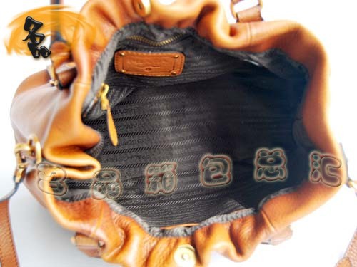 80043 �����_���u�¿�ţƤ����Ů�� Prada����� Pradaб��� �\��ɫ