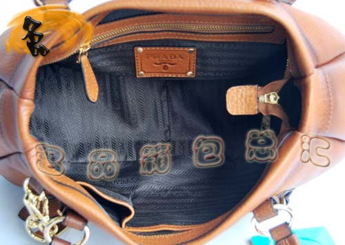 80040 Prada新款高檔牛皮女包 Prada單肩包 Prada手提 手挽包 淺啡色